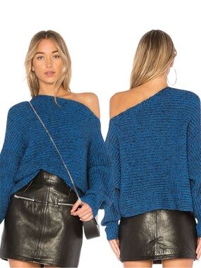 T BY ALEXANDER WANG MOHAIR ASYMMETRICAL SWEATER SIZE XSMALL - BNWT